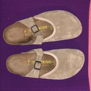 Gently Worn Birkenstock’s